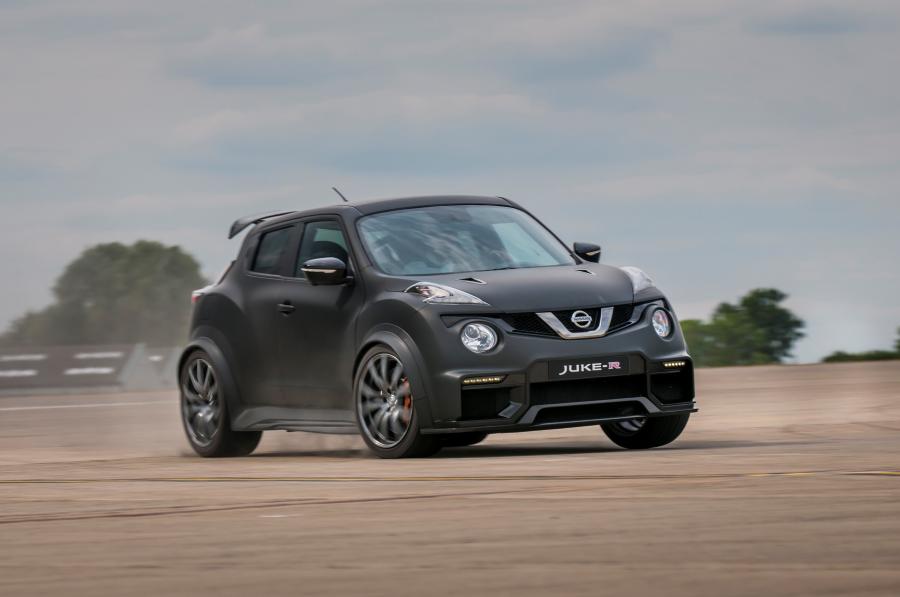  Nissan Juke-R 2.0 Concept 2015 года  (фото 15 из 41)